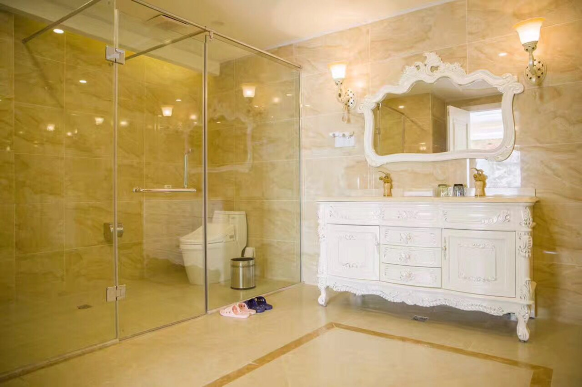 卫生间 (4)_副本.jpg 卫生间 (4)_副本.jpg